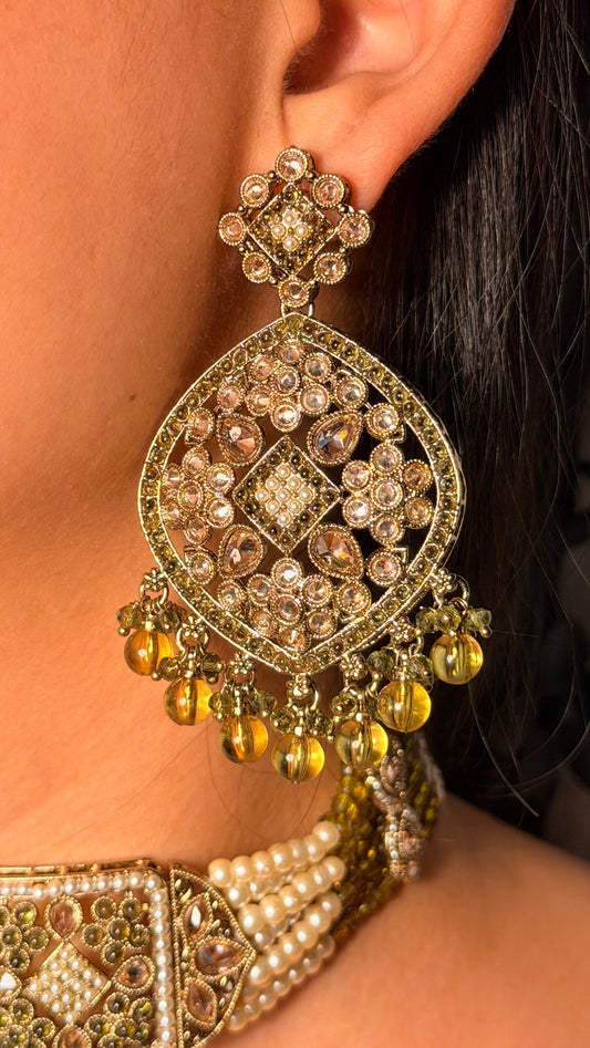 Noor Mahal Handcrafted Heritage Choker Set with Earrings