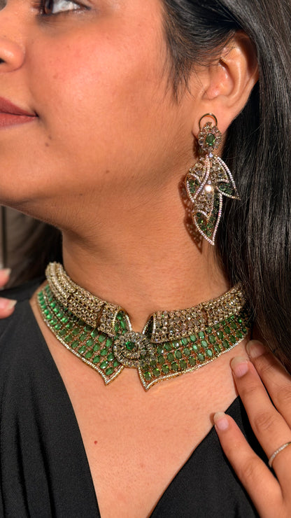 Vanya Emerald Royale Necklace Set